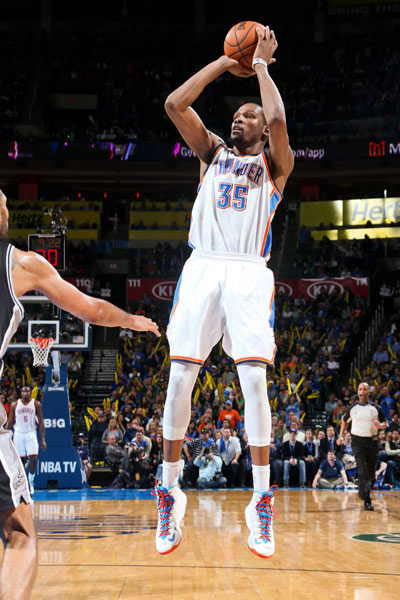 励亚洲球员 励亚洲球员