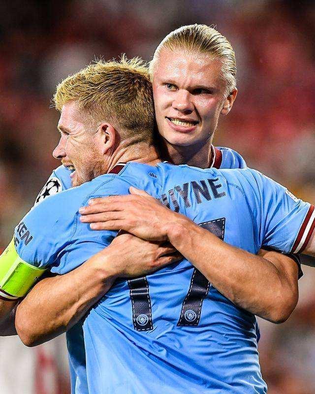 与其板凳深 与其板凳深